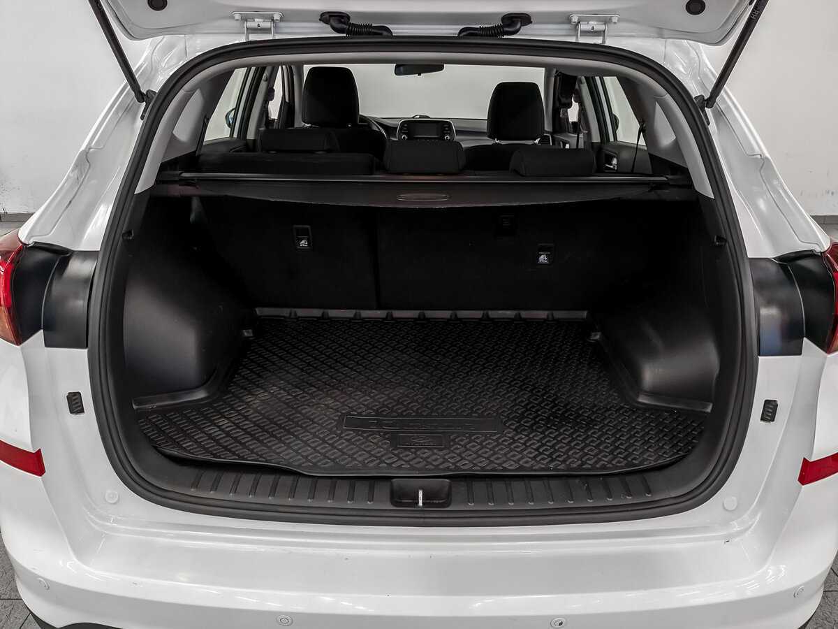 Купить Hyundai Tucson с пробегом. Фото: #9