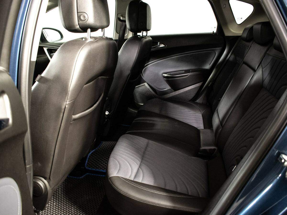 Купить Opel Astra с пробегом. Фото: #7