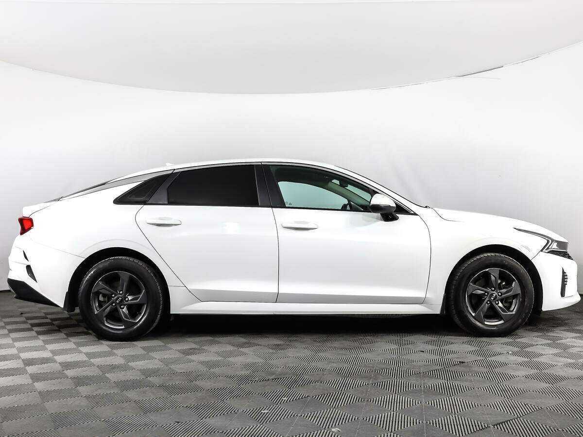 Купить Kia K5 с пробегом. Фото: #3