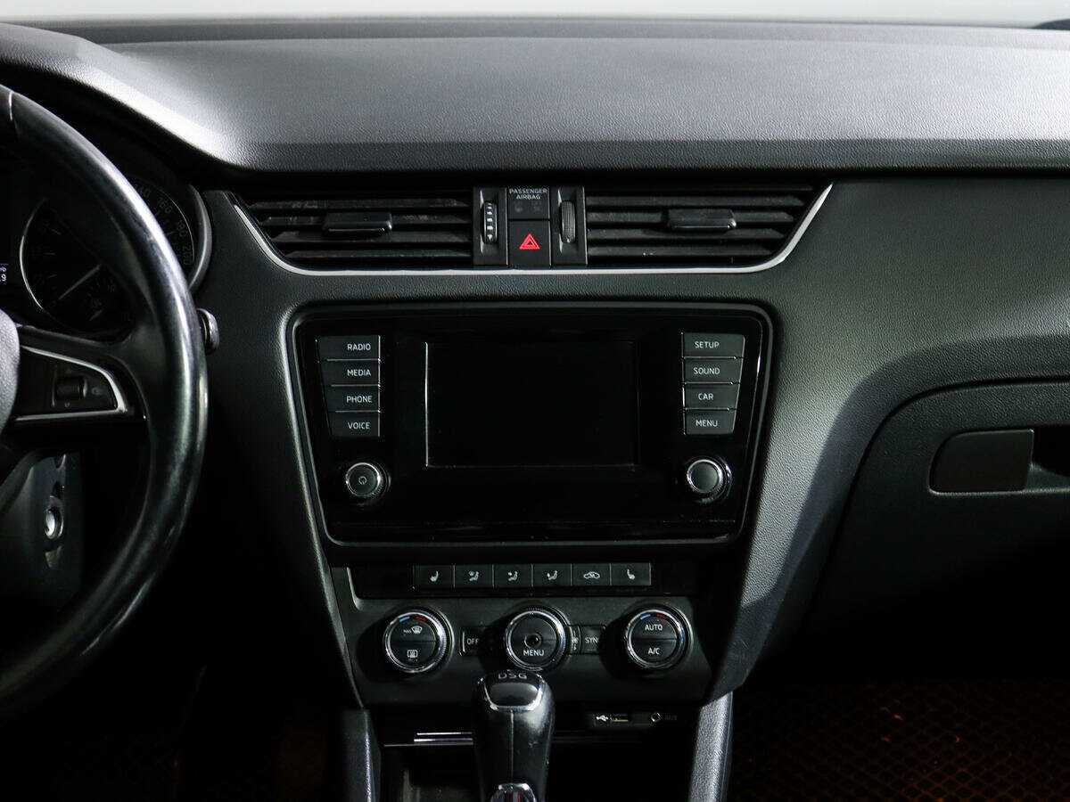 Купить Skoda Octavia с пробегом. Фото: #10