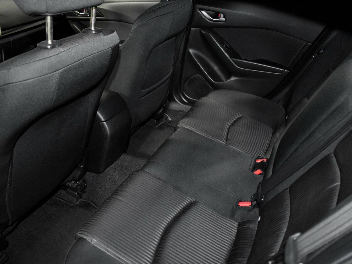 Купить Mazda 3 с пробегом. Фото: #12