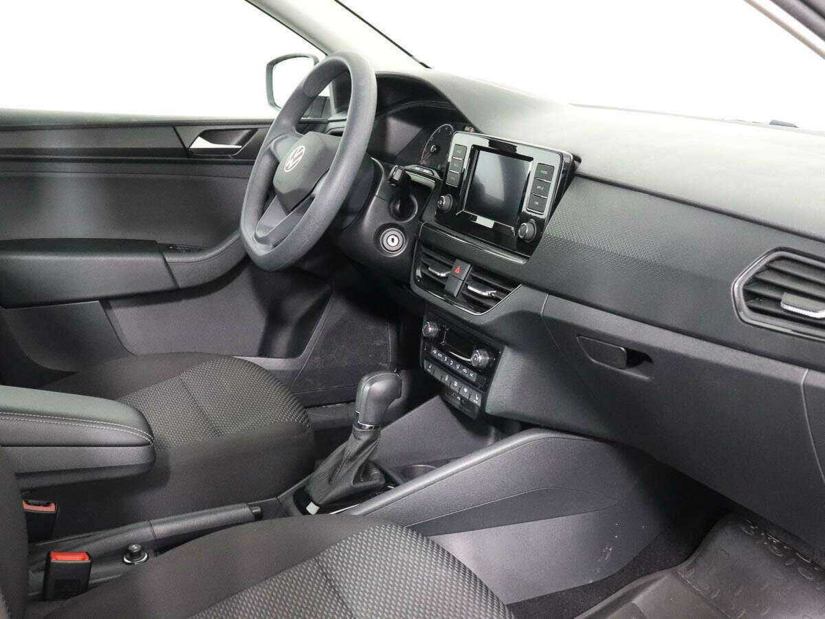 Купить Volkswagen Polo с пробегом. Фото: #6