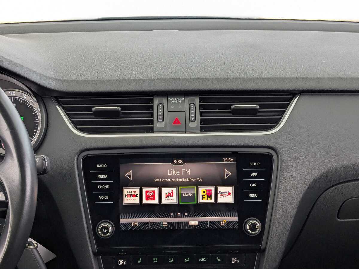 Купить Skoda Octavia с пробегом. Фото: #16