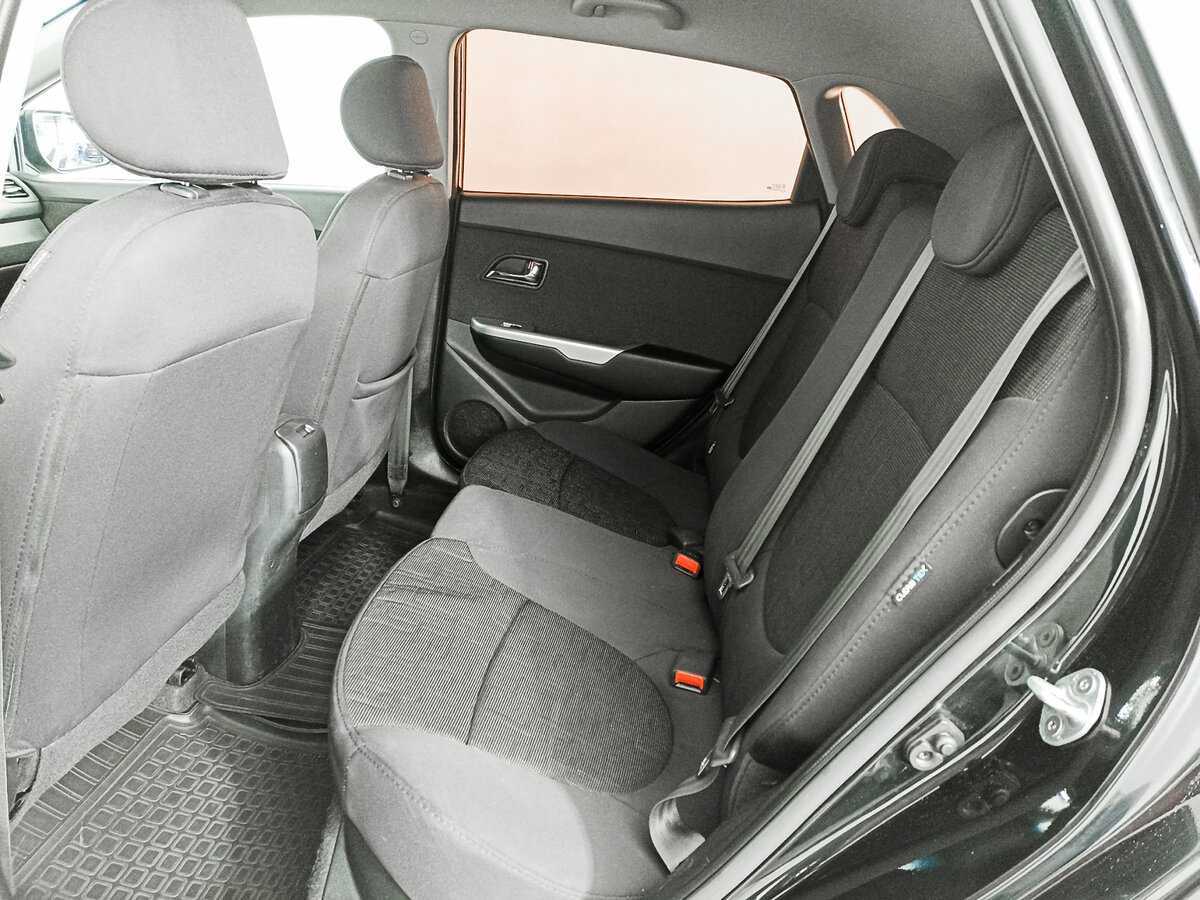 Купить Kia Rio с пробегом. Фото: #7