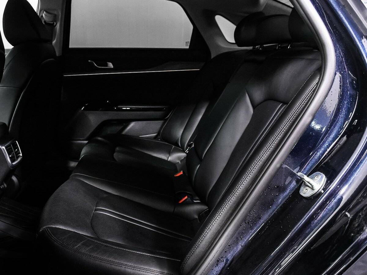 Купить Kia K5 с пробегом. Фото: #13