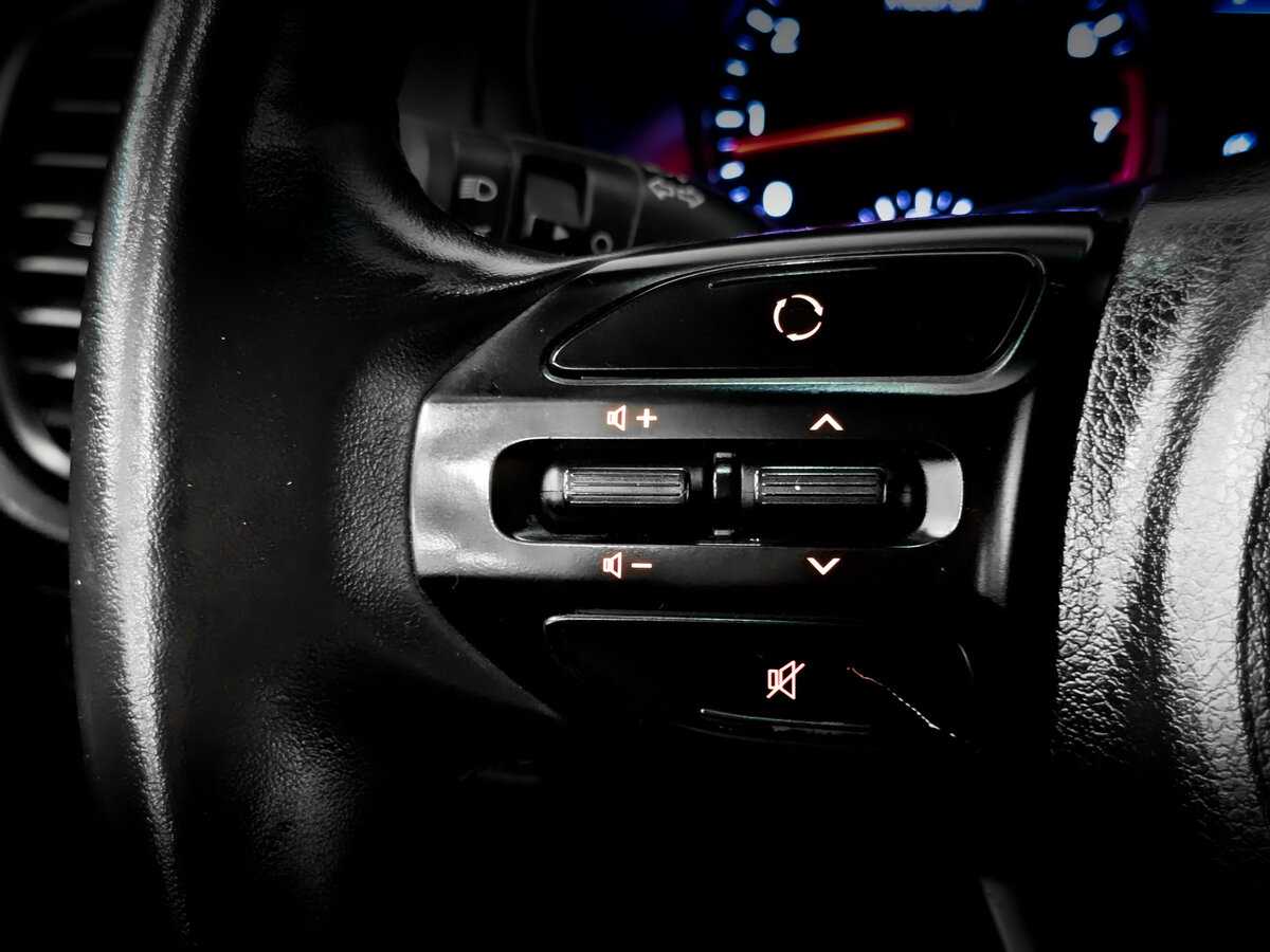 Купить Kia Rio с пробегом. Фото: #23