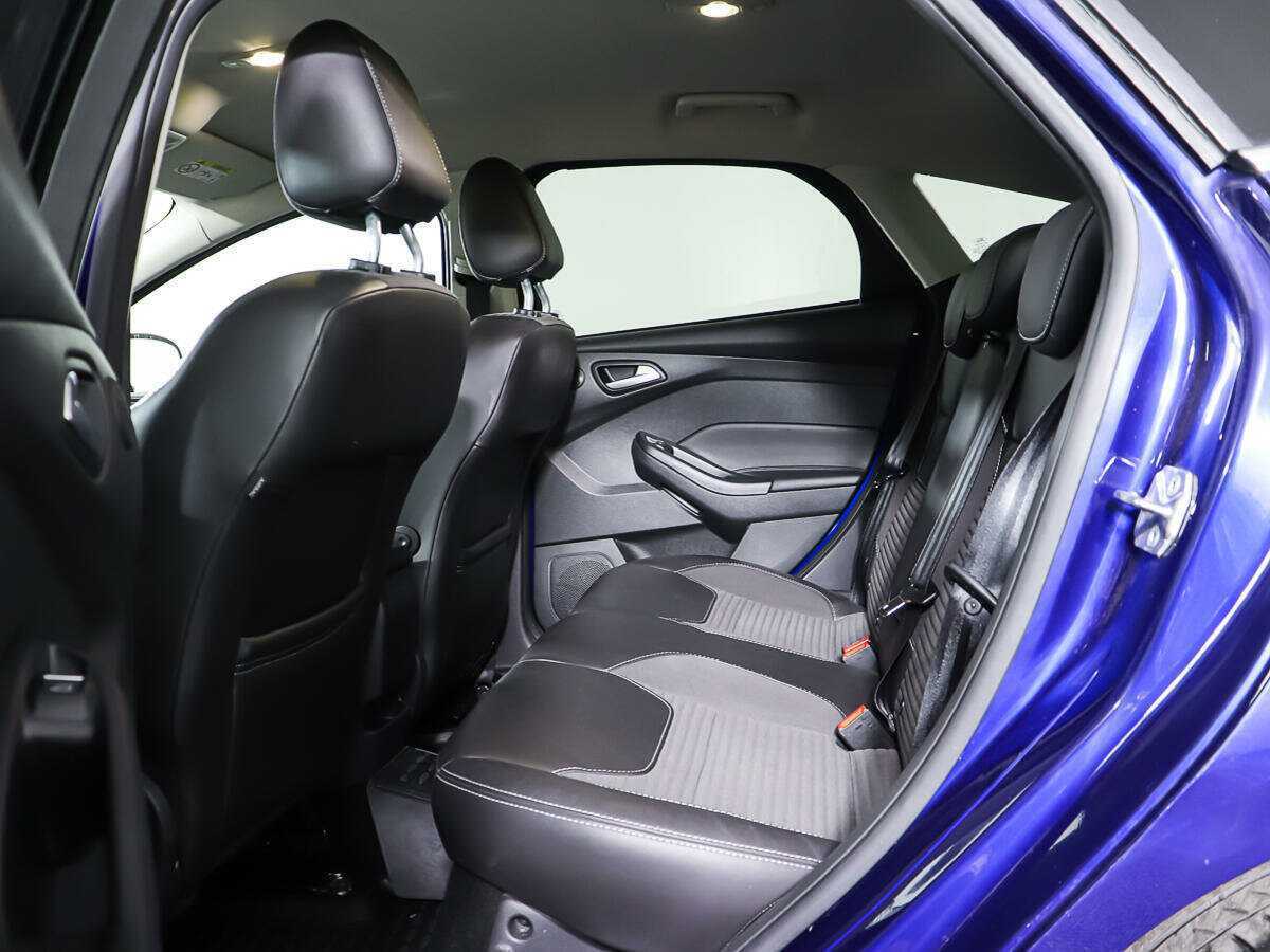 Купить Ford Focus с пробегом. Фото: #9