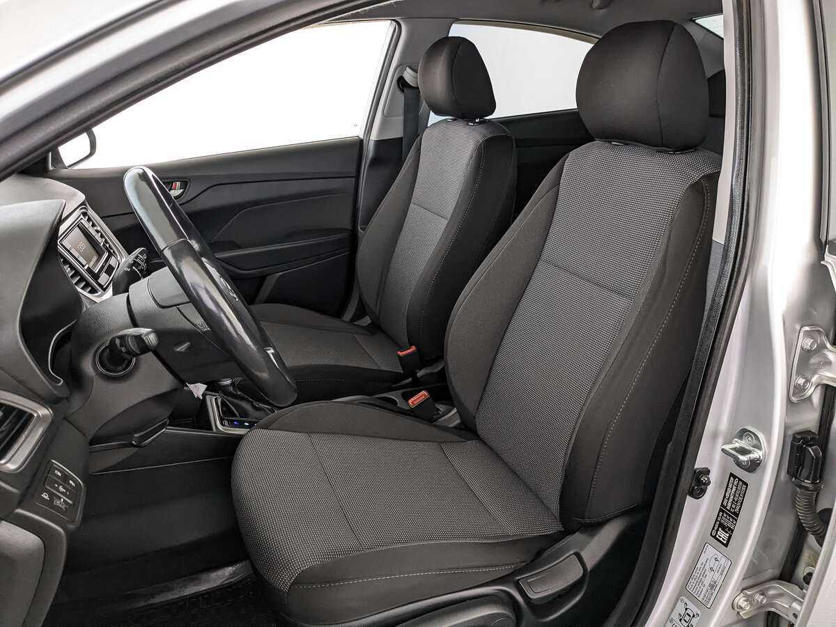 Купить Hyundai Solaris с пробегом. Фото: #15