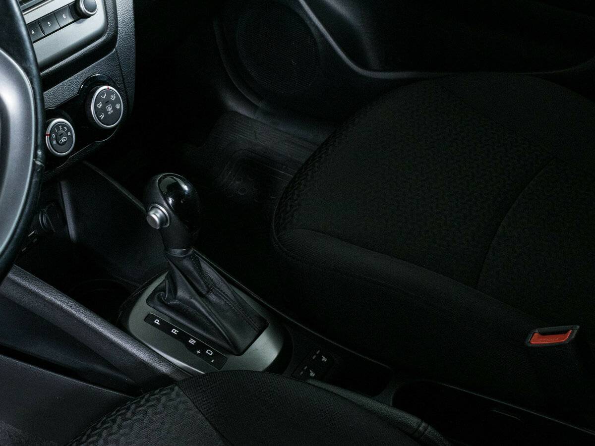 Купить Kia Rio с пробегом. Фото: #12