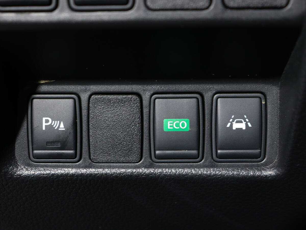 Купить Nissan Qashqai с пробегом. Фото: #18