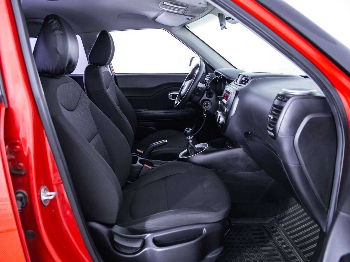 Купить Kia Soul с пробегом. Фото: #17