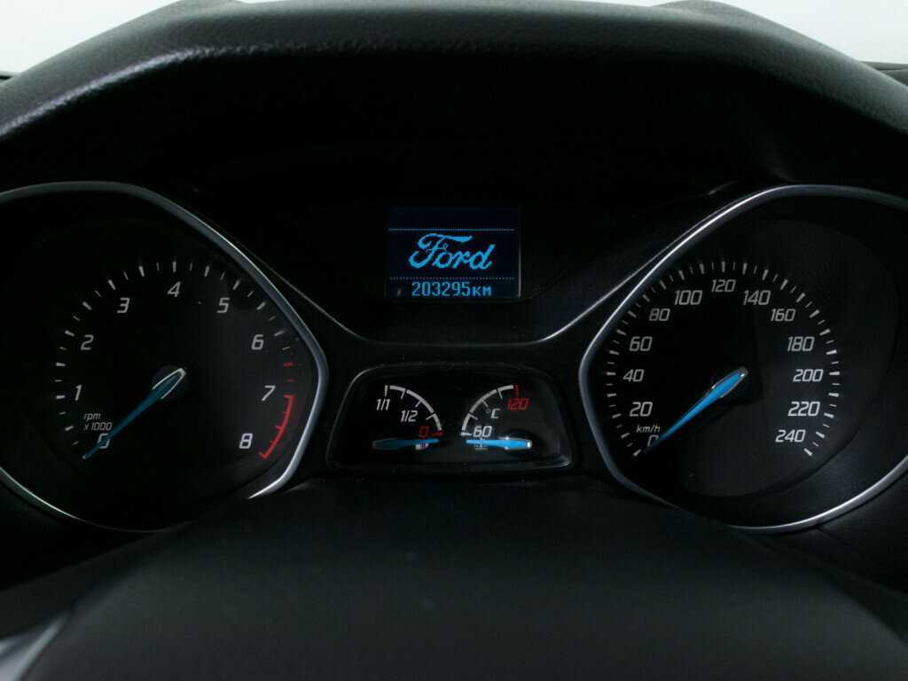 Купить Ford Focus с пробегом. Фото: #10