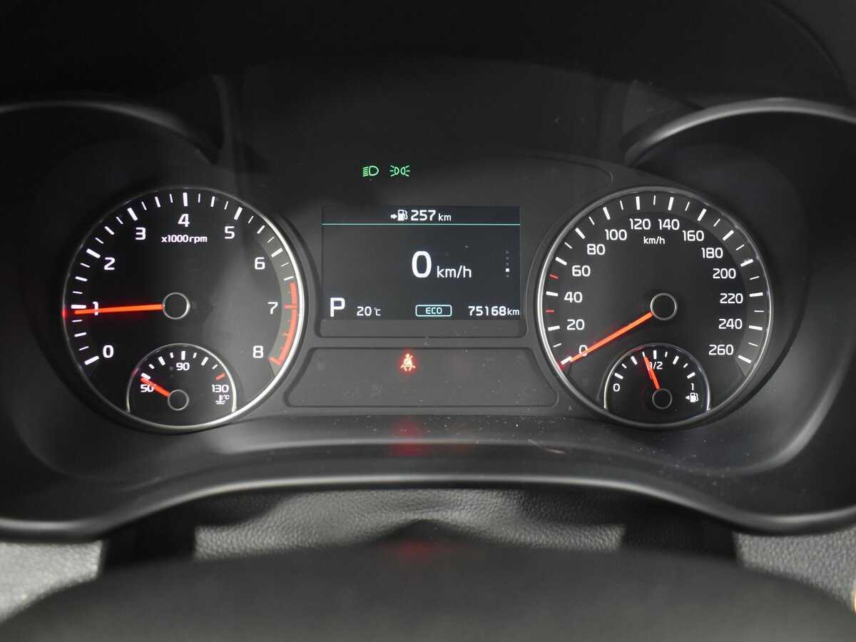 Купить Kia Optima с пробегом. Фото: #10