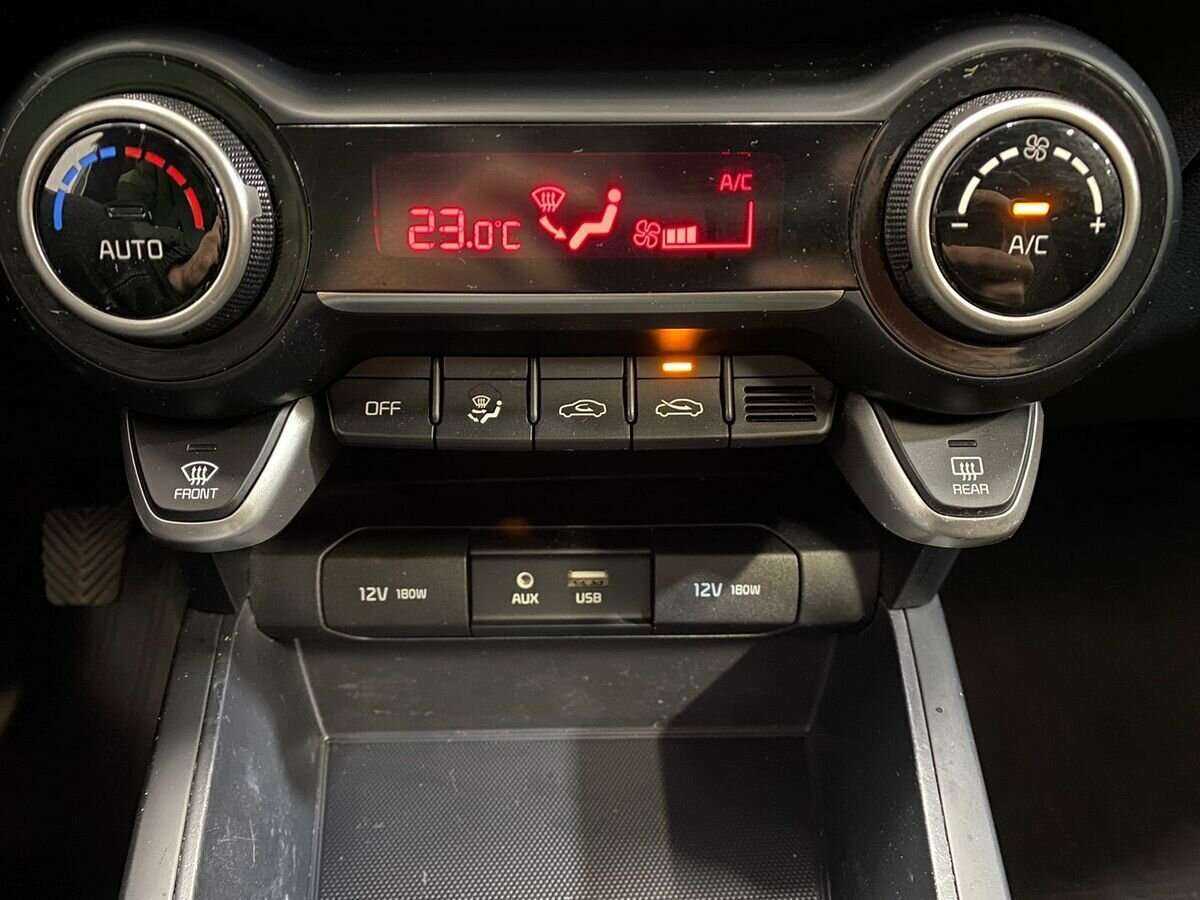 Купить Kia Rio с пробегом. Фото: #14