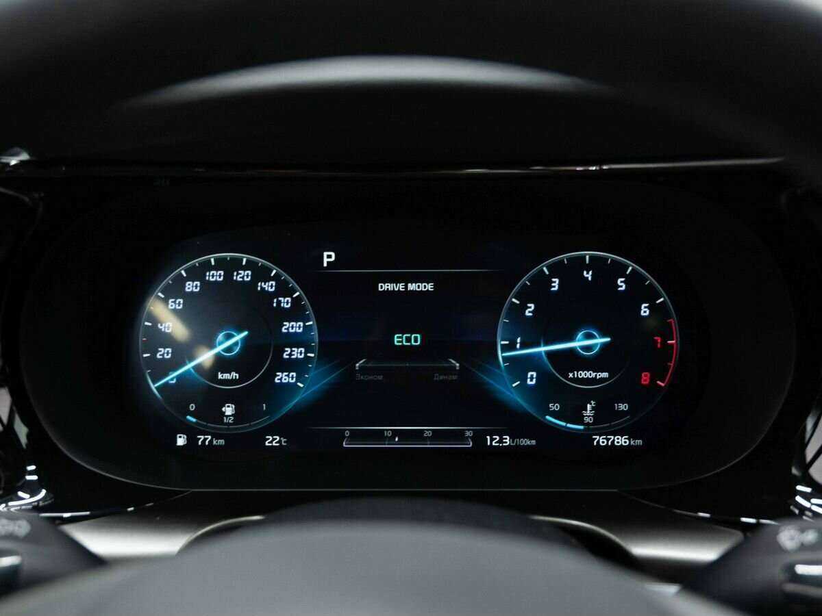 Купить Kia K5 с пробегом. Фото: #17