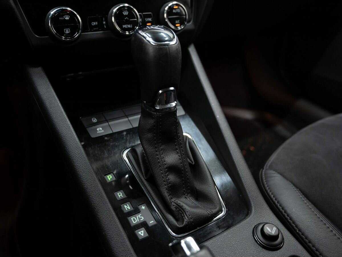 Купить Skoda Octavia с пробегом. Фото: #21