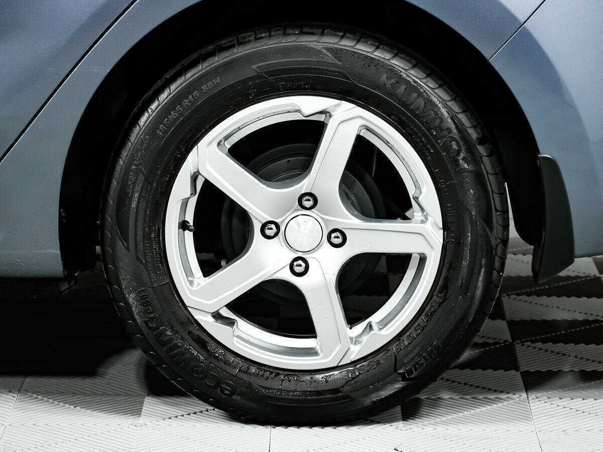 Купить Kia Rio с пробегом. Фото: #13