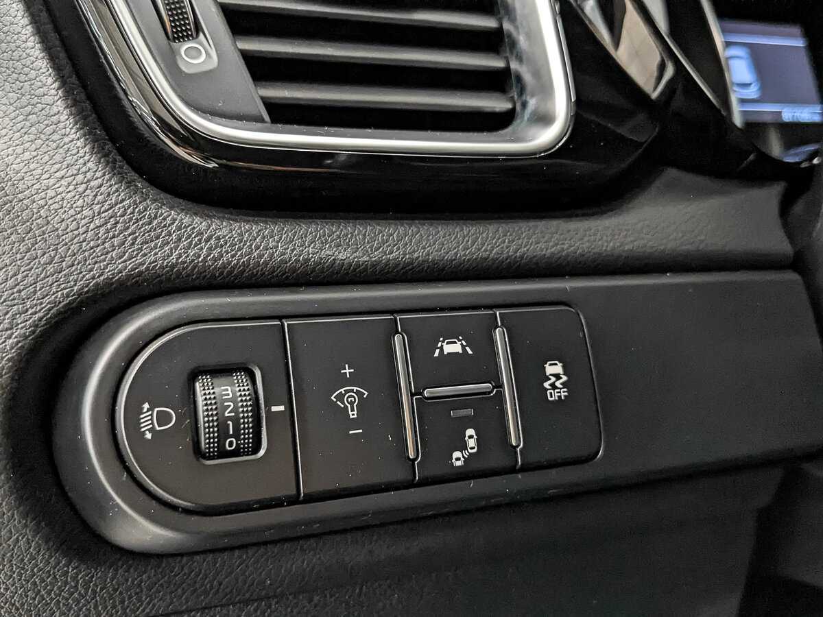 Купить Kia Ceed с пробегом. Фото: #24