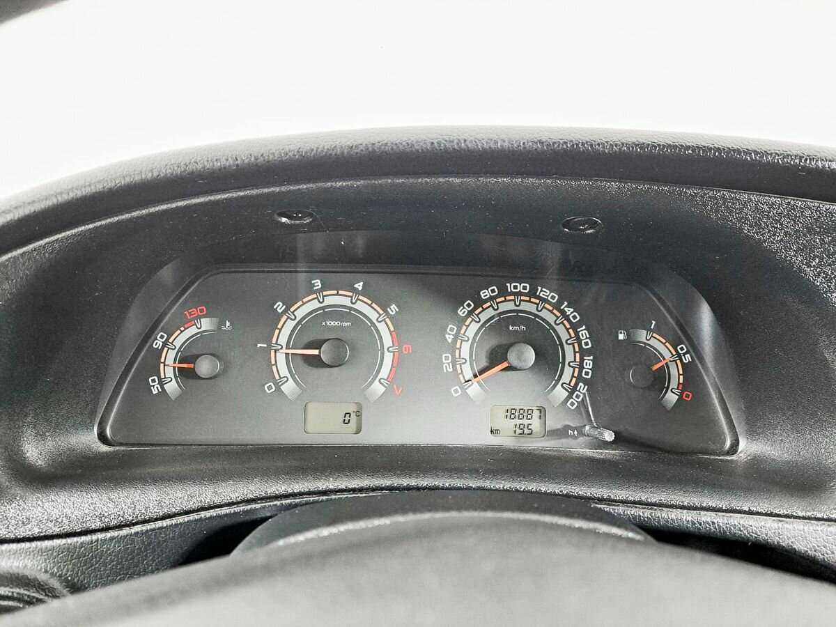 Купить Lada (ВАЗ) Niva с пробегом. Фото: #10