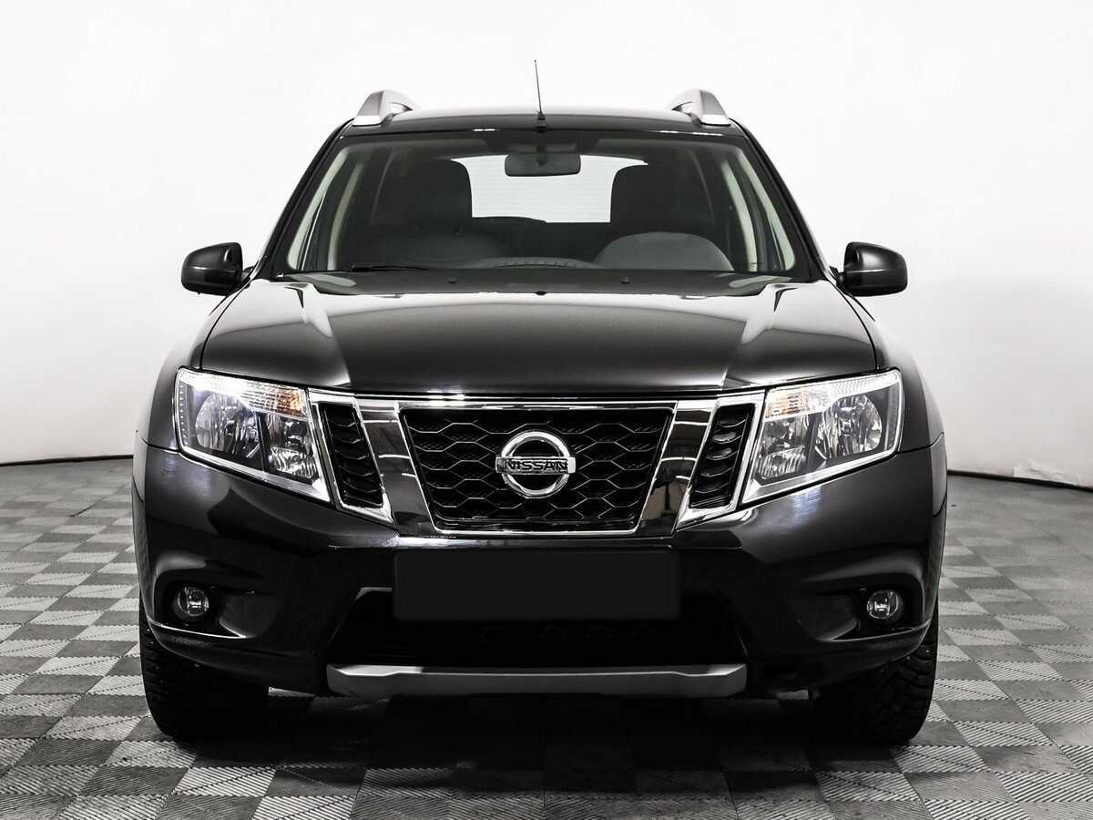 Купить Nissan Terrano с пробегом. Фото: #1