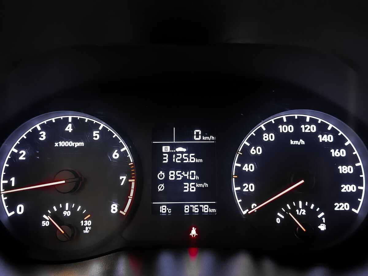 Купить Hyundai Solaris с пробегом. Фото: #13