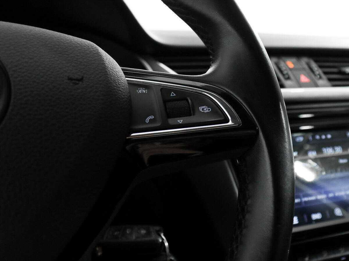 Купить Skoda Octavia с пробегом. Фото: #13