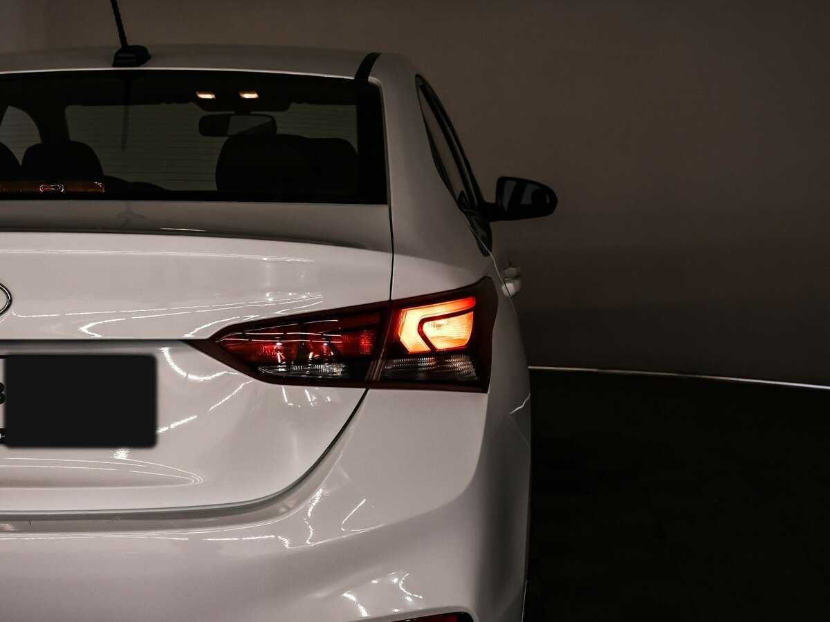 Купить Hyundai Solaris с пробегом. Фото: #15