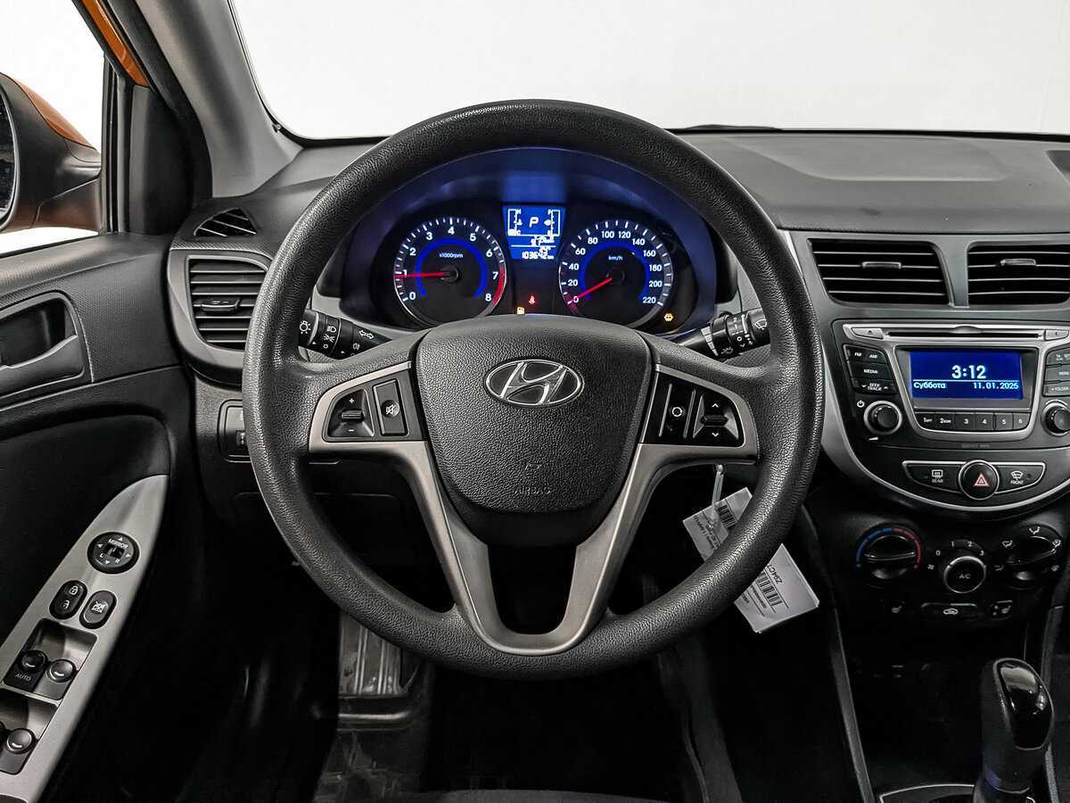 Купить Hyundai Solaris с пробегом. Фото: #18