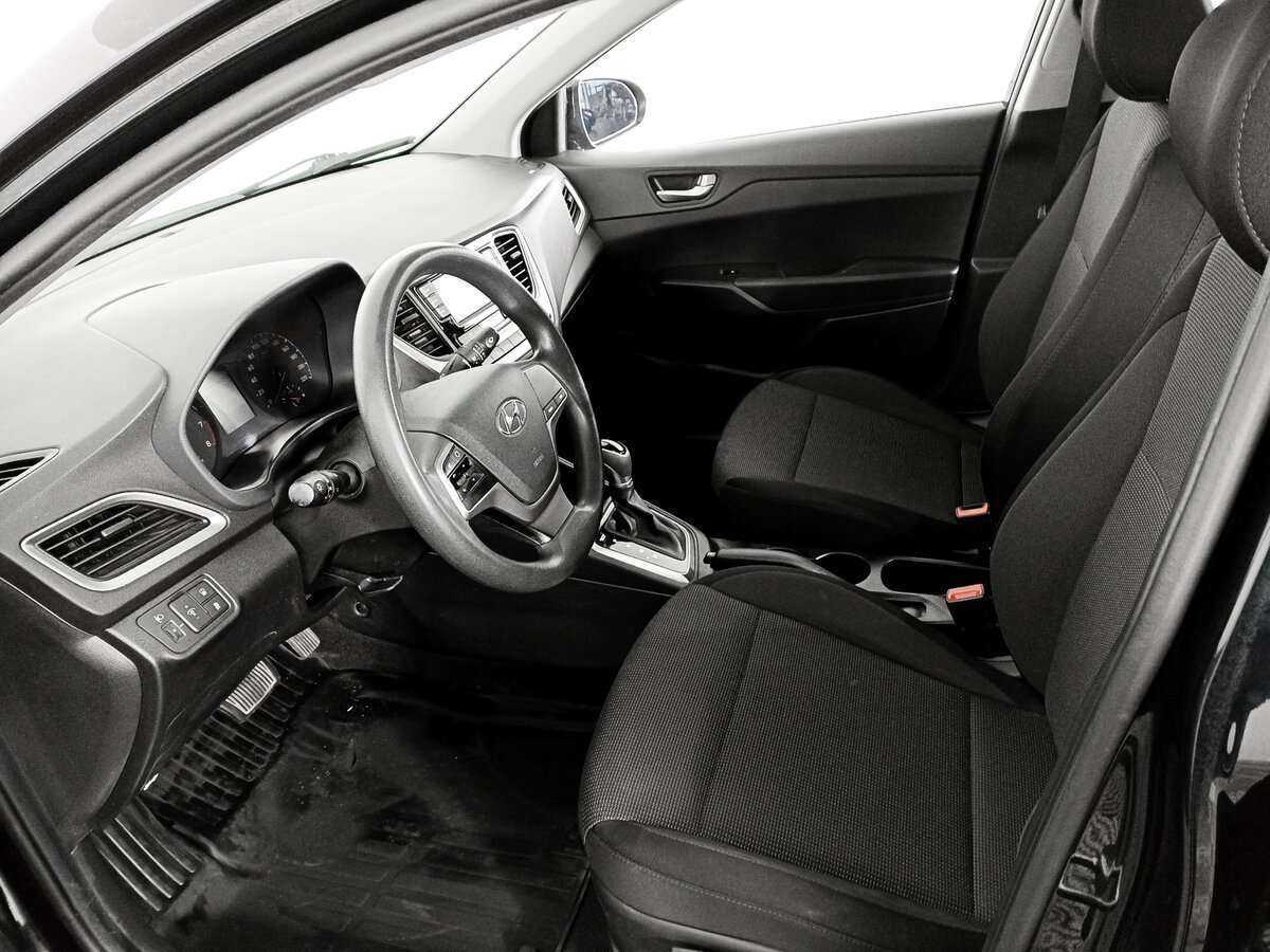 Купить Hyundai Solaris с пробегом. Фото: #13