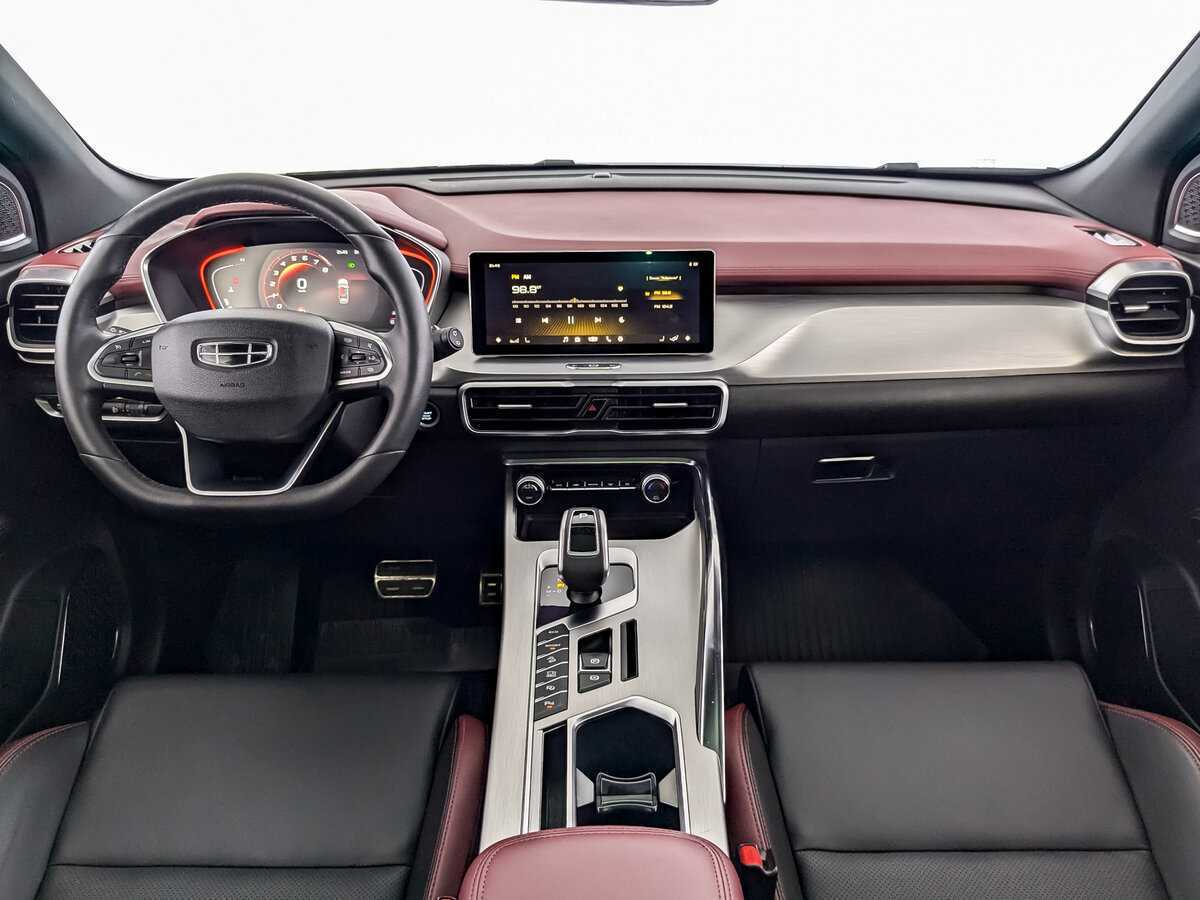 Купить Geely Coolray с пробегом. Фото: #13