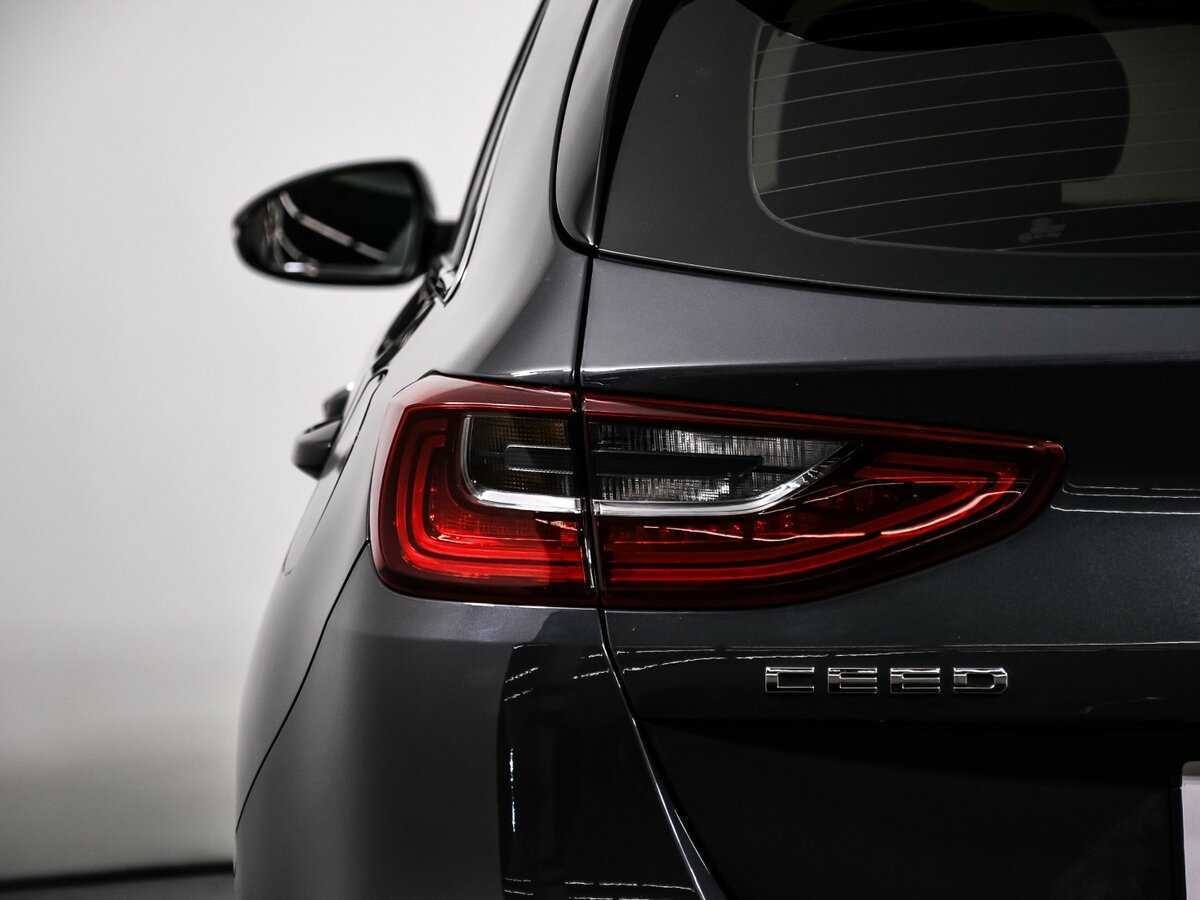 Купить Kia Ceed с пробегом. Фото: #13