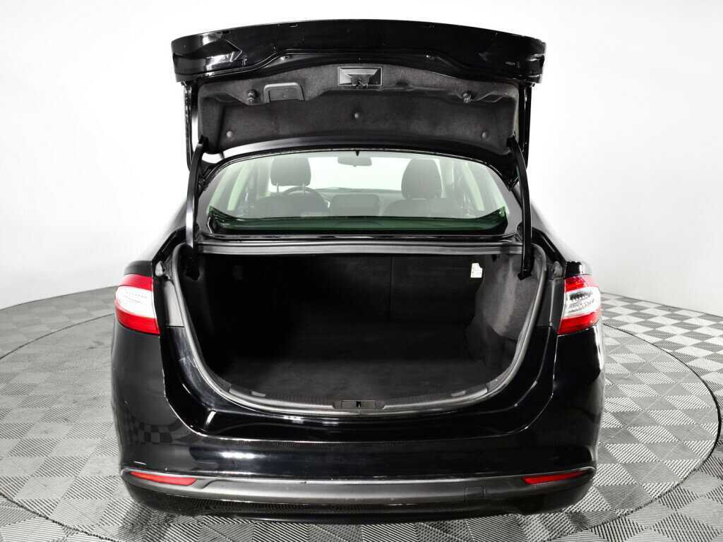 Купить Ford Mondeo с пробегом. Фото: #14