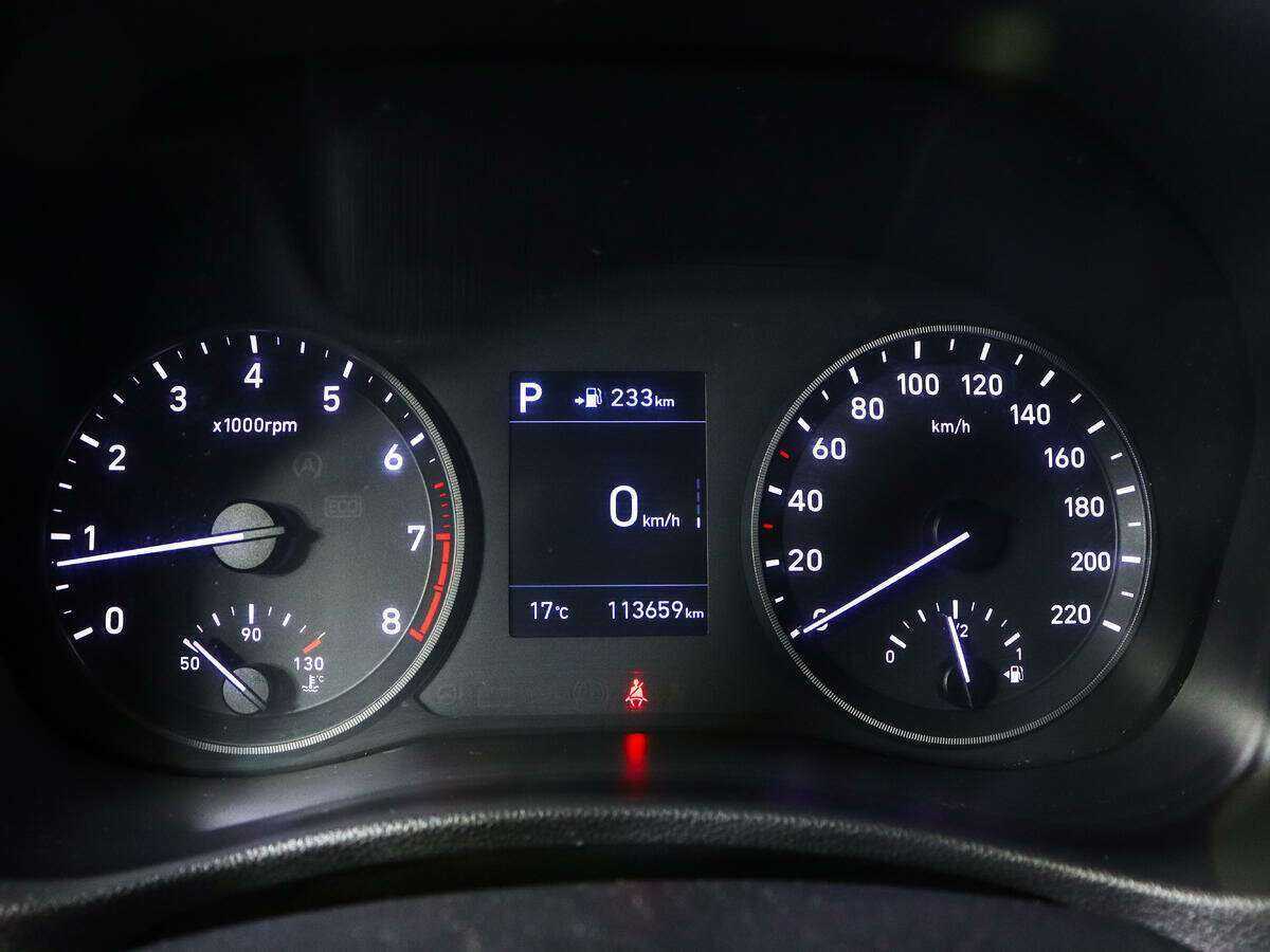 Купить Hyundai Solaris с пробегом. Фото: #10