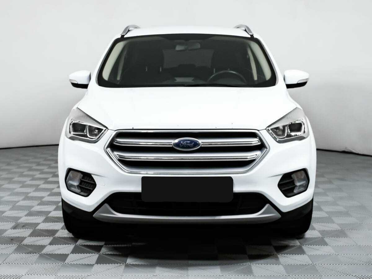 Купить Ford Kuga с пробегом. Фото: #1