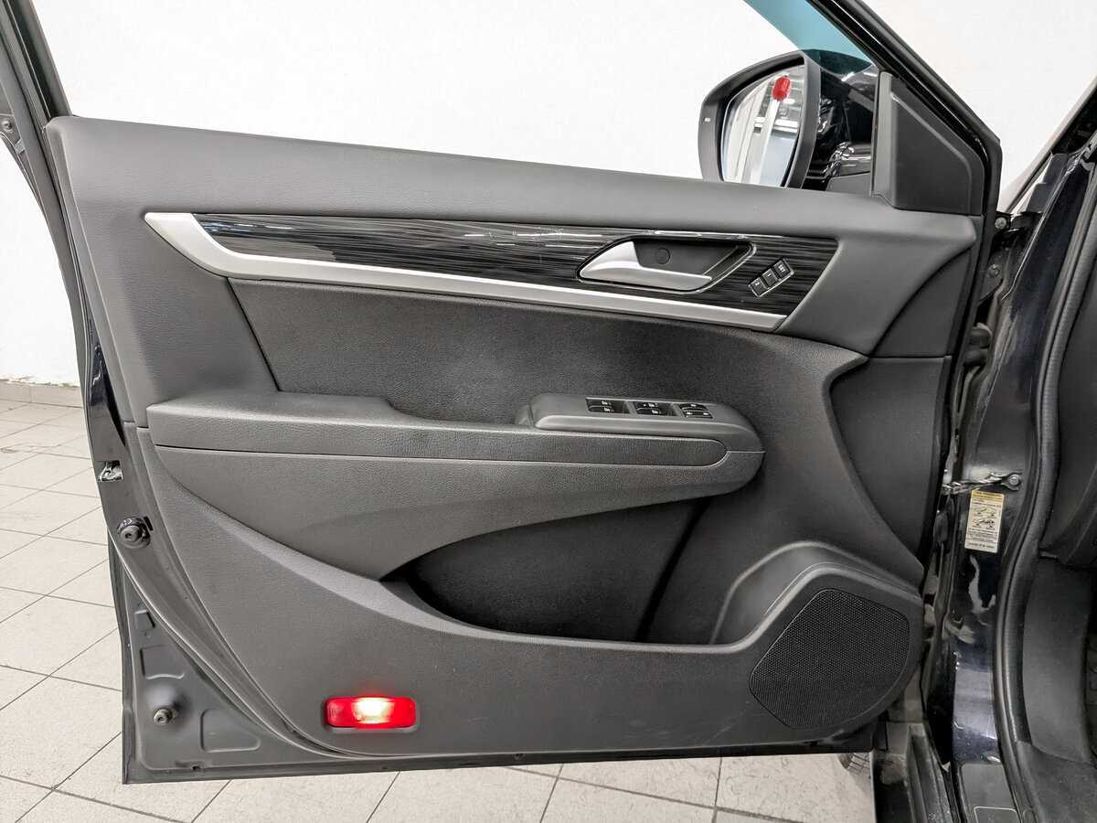 Купить Dongfeng AX7 с пробегом. Фото: #16