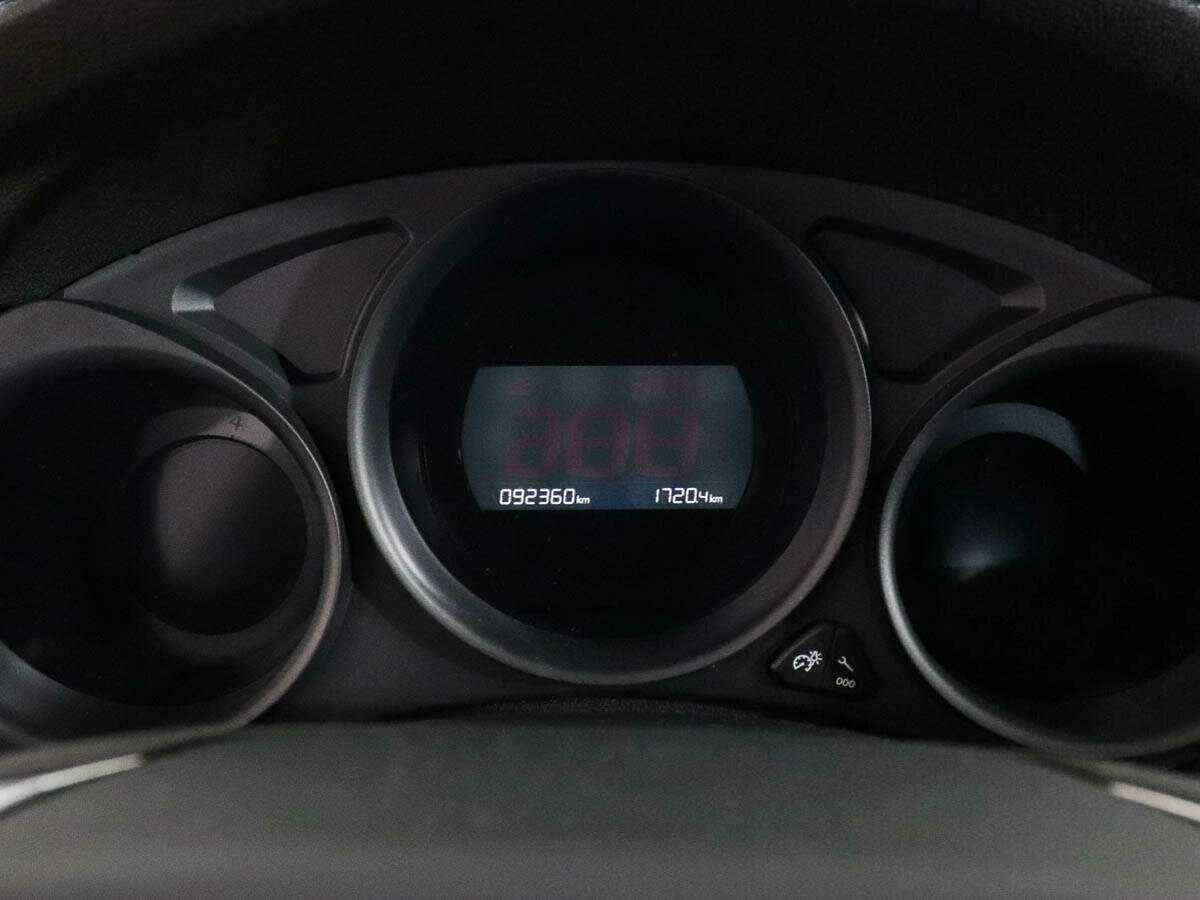 Купить Citroen C4 с пробегом. Фото: #9