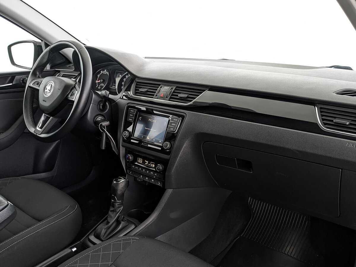 Купить Skoda Rapid с пробегом. Фото: #8