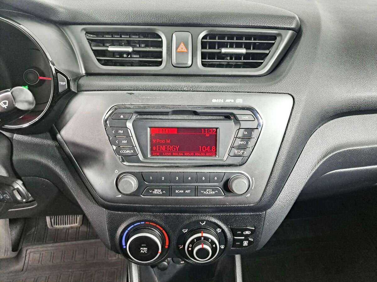 Купить Kia Rio с пробегом. Фото: #14