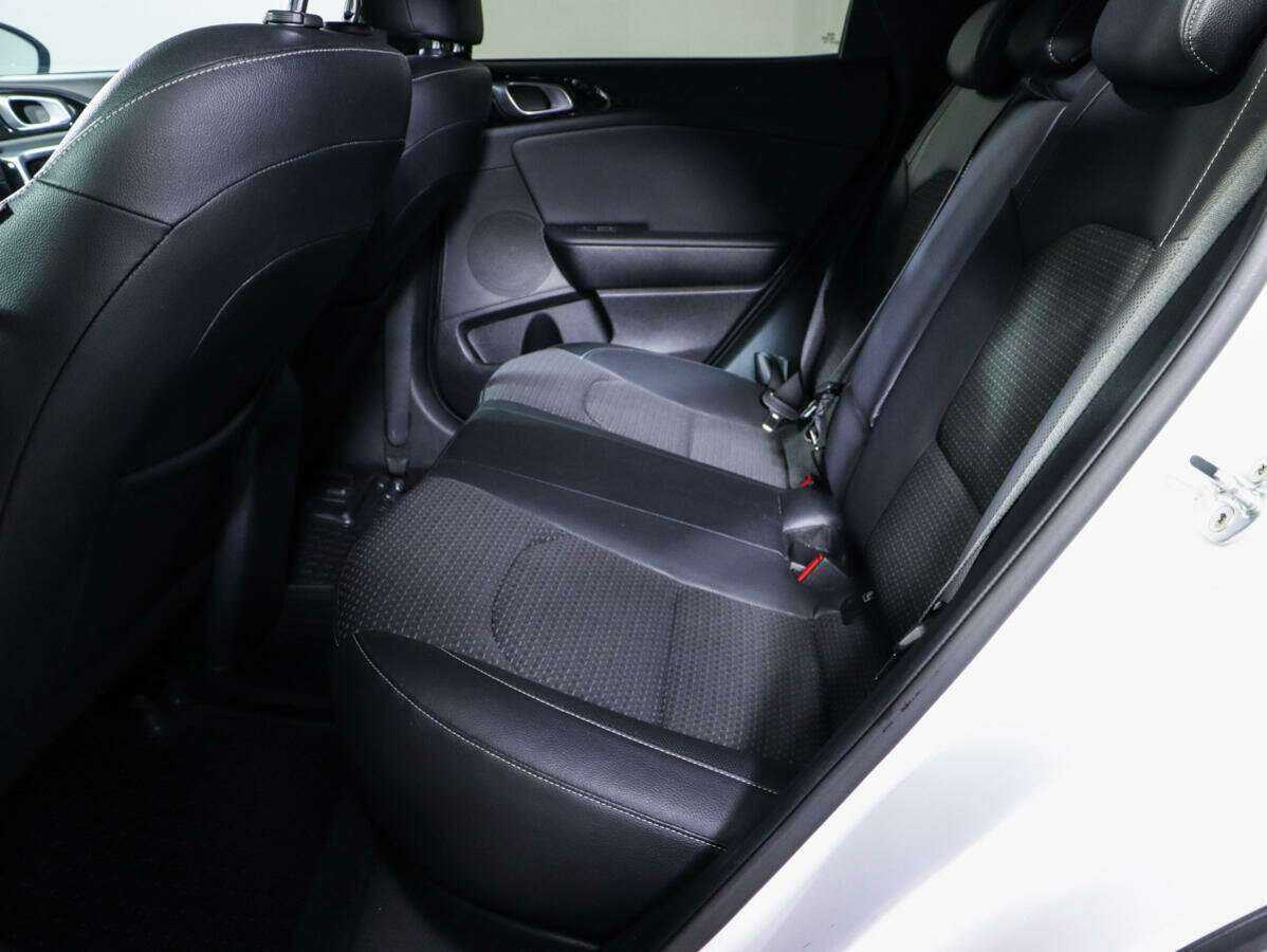 Купить Kia XCeed с пробегом. Фото: #7