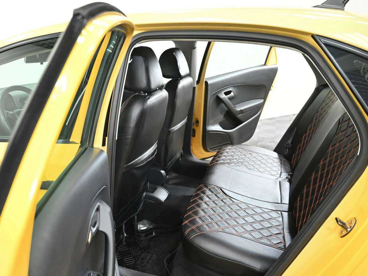 Купить Volkswagen Polo с пробегом. Фото: #5