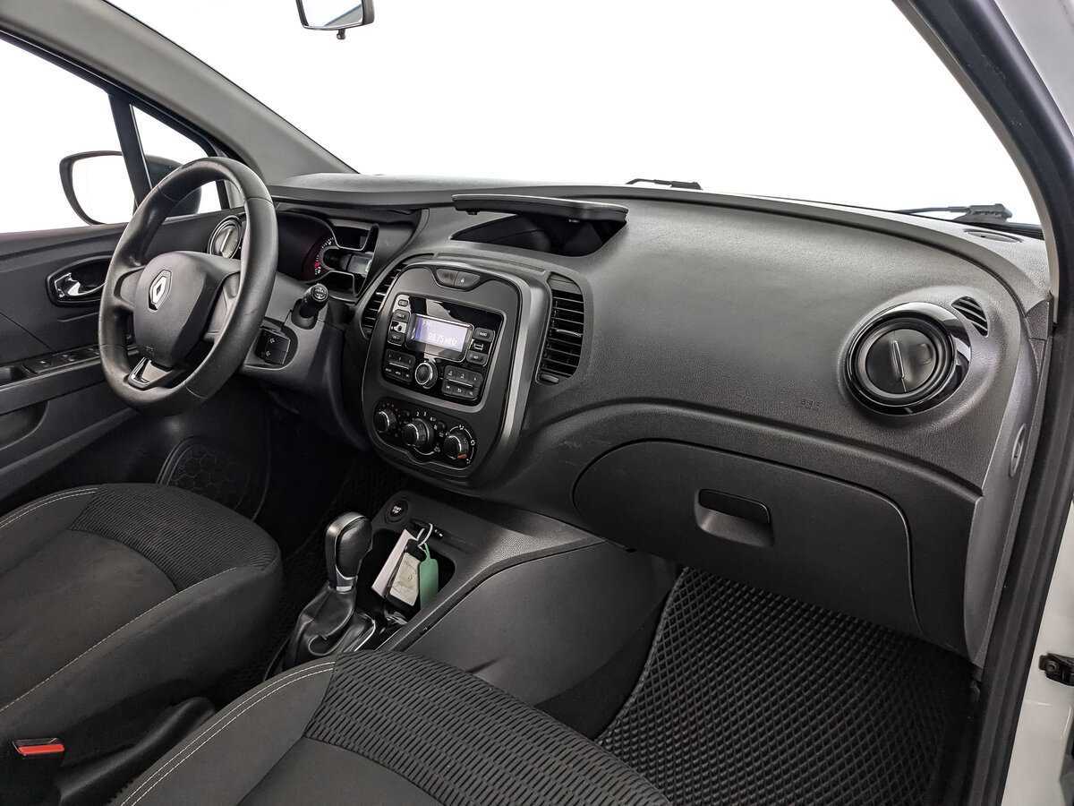 Купить Renault Kaptur с пробегом. Фото: #8