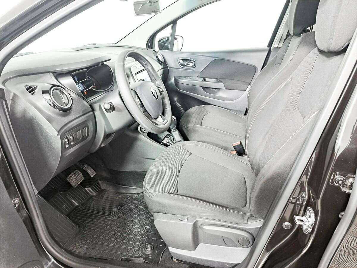 Купить Renault Kaptur с пробегом. Фото: #11