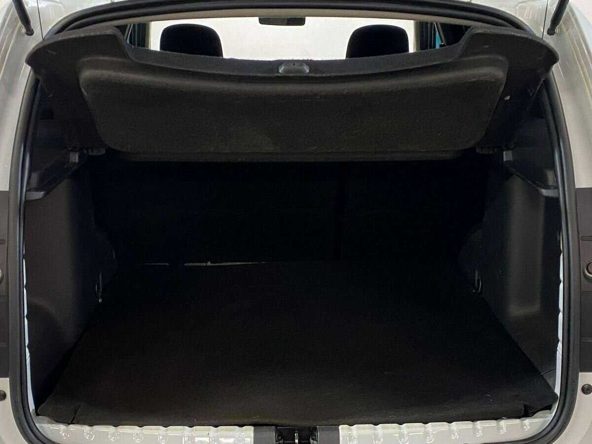 Купить Renault Duster с пробегом. Фото: #13