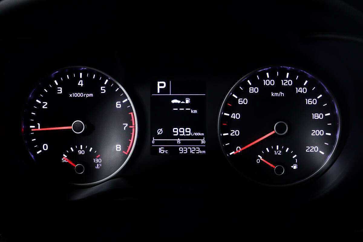 Купить Kia Rio с пробегом. Фото: #9