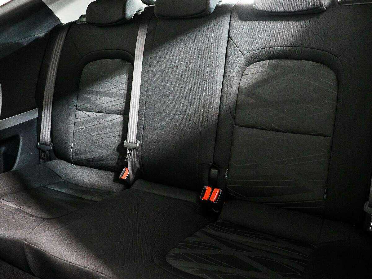 Купить Kia Ceed с пробегом. Фото: #9