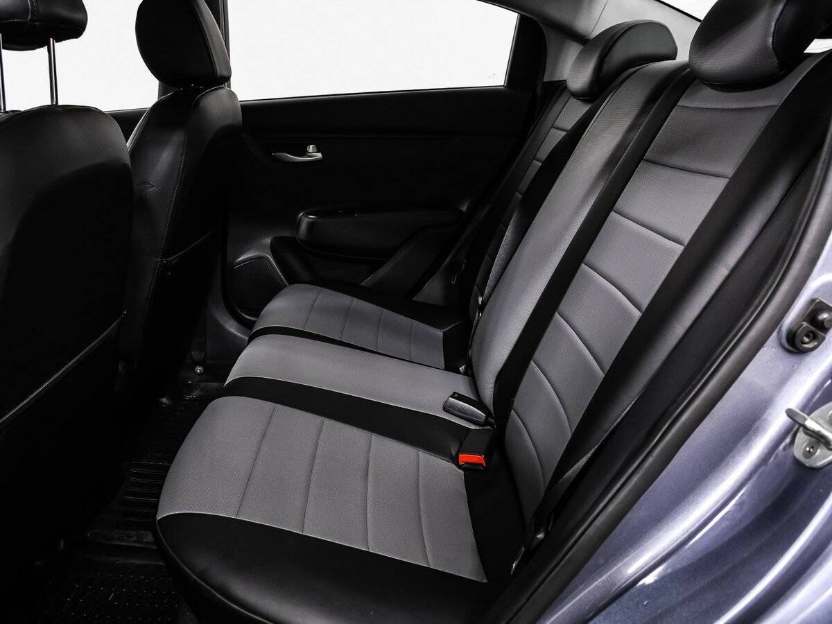 Купить Kia Rio с пробегом. Фото: #12