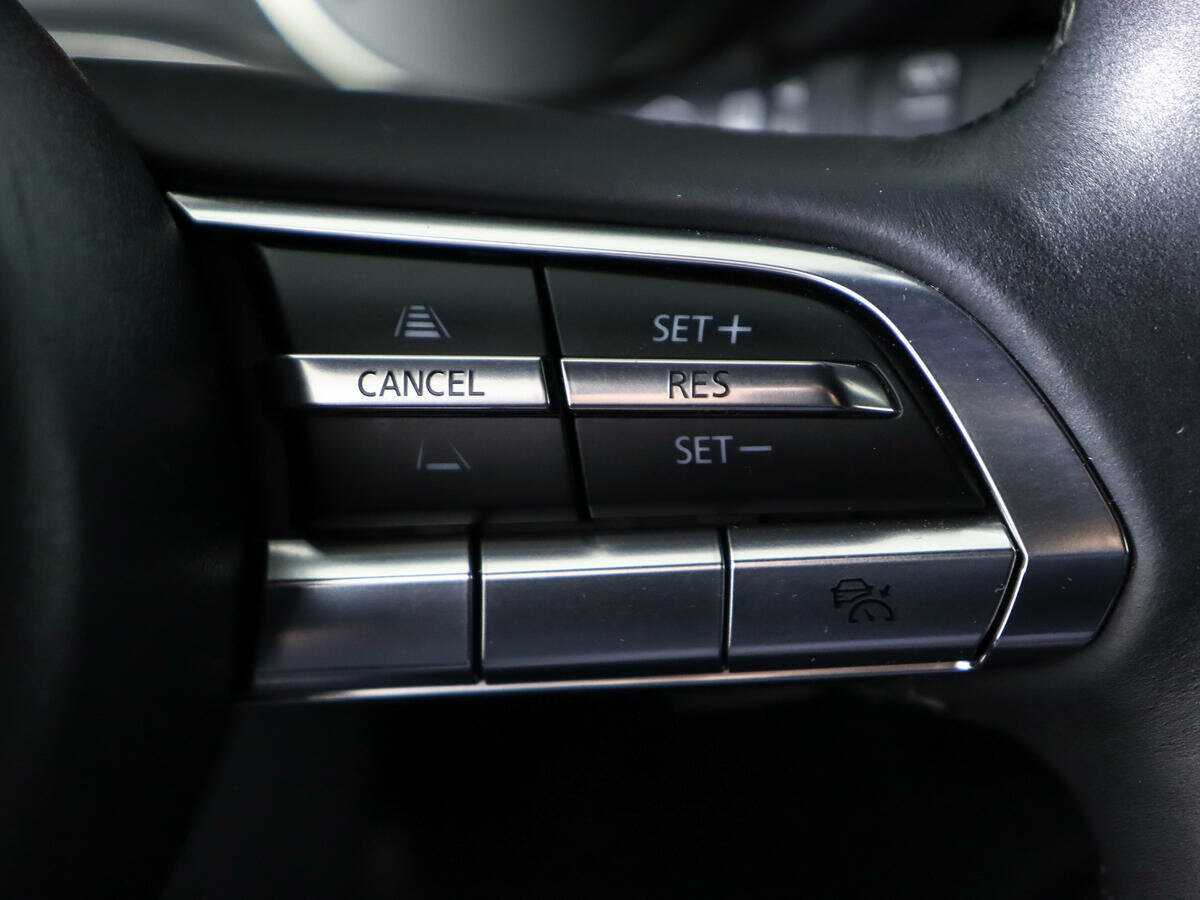 Купить Mazda 3 с пробегом. Фото: #19