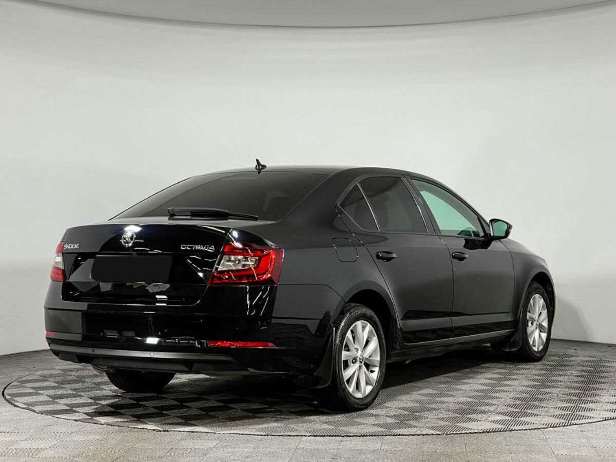 Купить Skoda Octavia с пробегом. Фото: #3