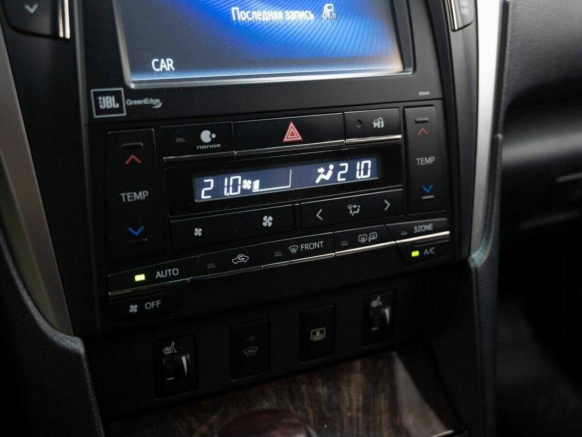 Купить Toyota Camry с пробегом. Фото: #22