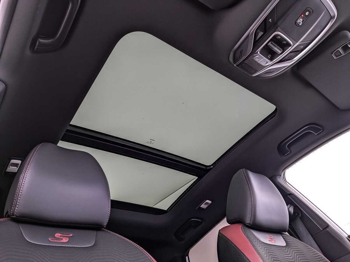 Купить Geely Coolray с пробегом. Фото: #16